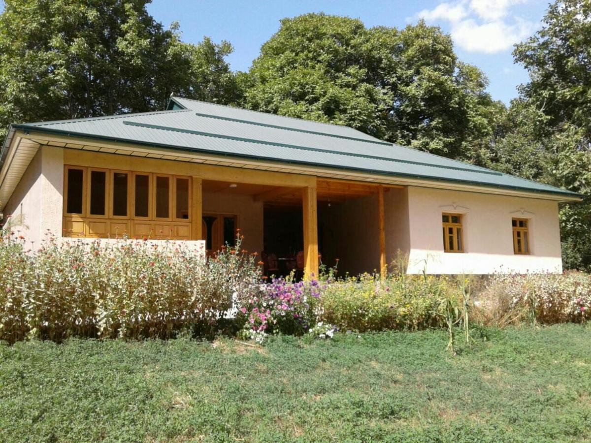 Hayat Guesthouse Nuratau Mountains Yukary-Ukhum 외부 사진