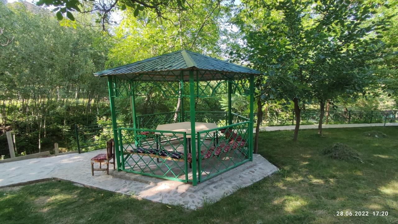 Hayat Guesthouse Nuratau Mountains Yukary-Ukhum 외부 사진