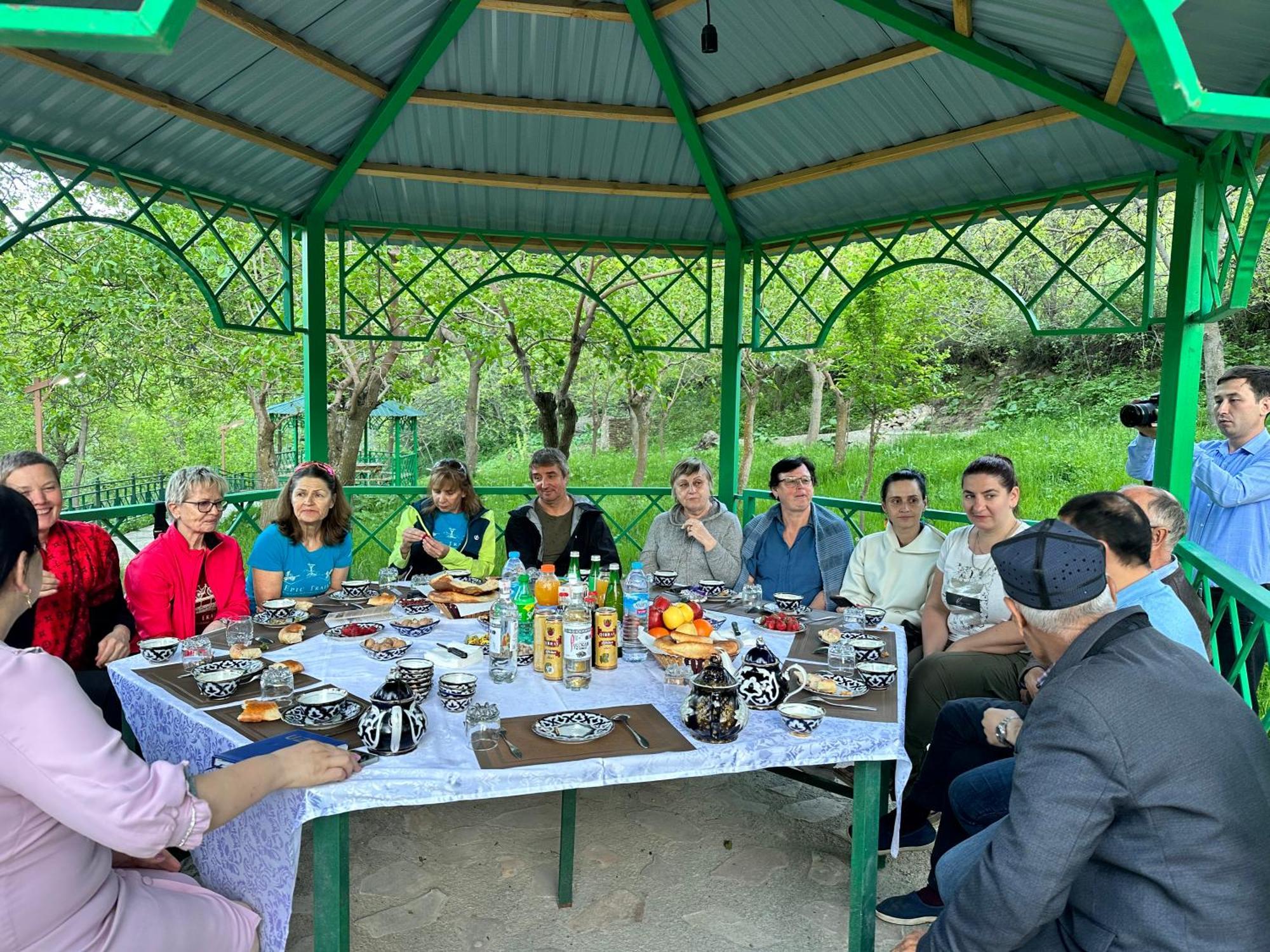 Hayat Guesthouse Nuratau Mountains Yukary-Ukhum 외부 사진