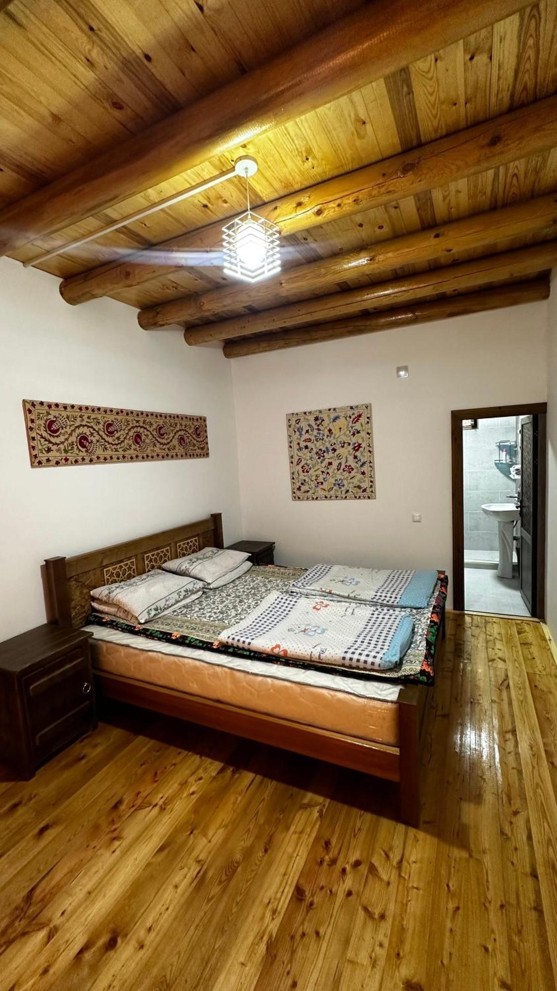 Hayat Guesthouse Nuratau Mountains Yukary-Ukhum 외부 사진