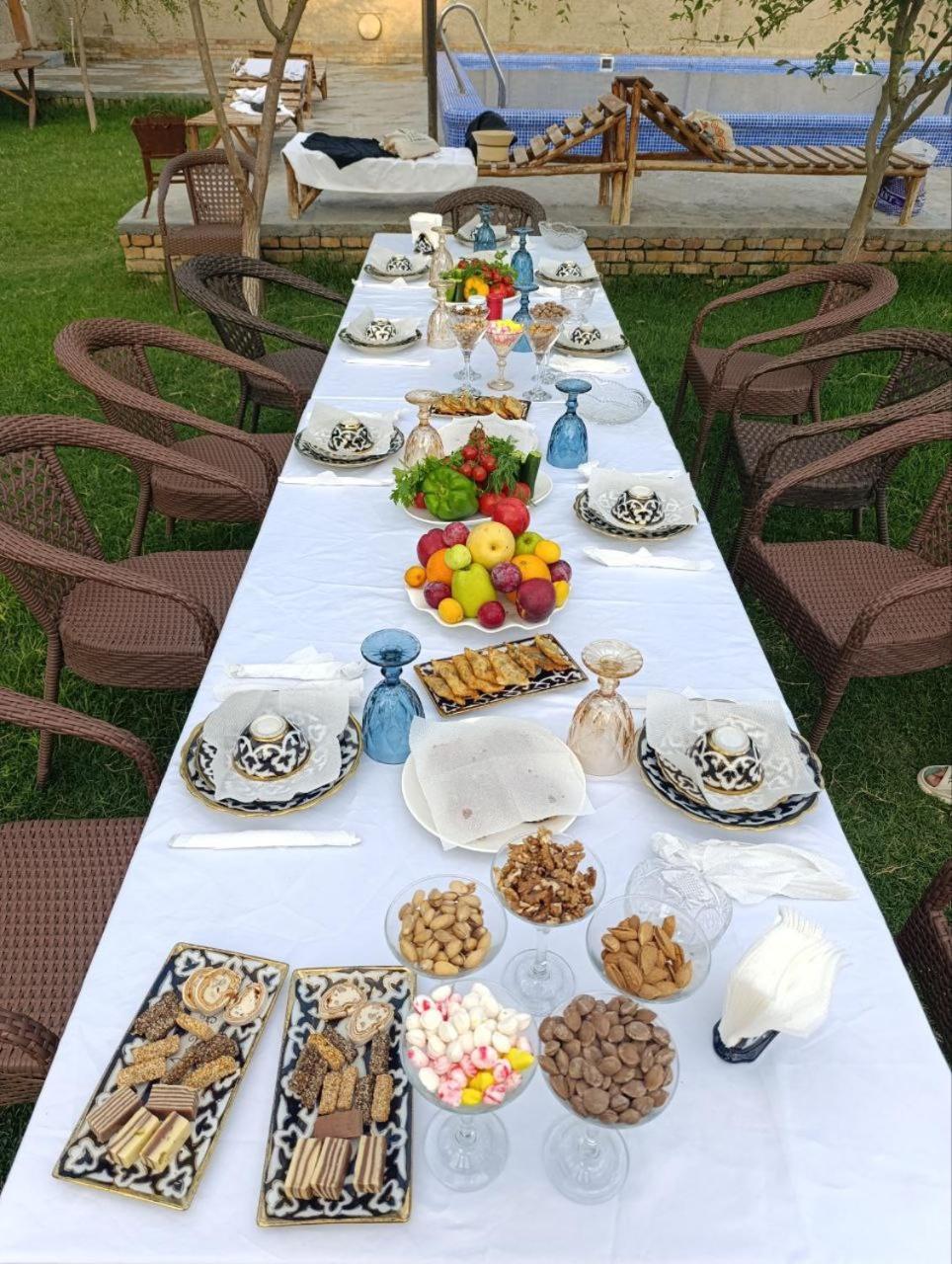Hayat Guesthouse Nuratau Mountains Yukary-Ukhum 외부 사진