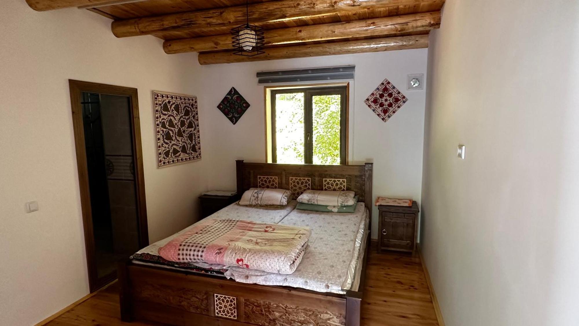 Hayat Guesthouse Nuratau Mountains Yukary-Ukhum 외부 사진